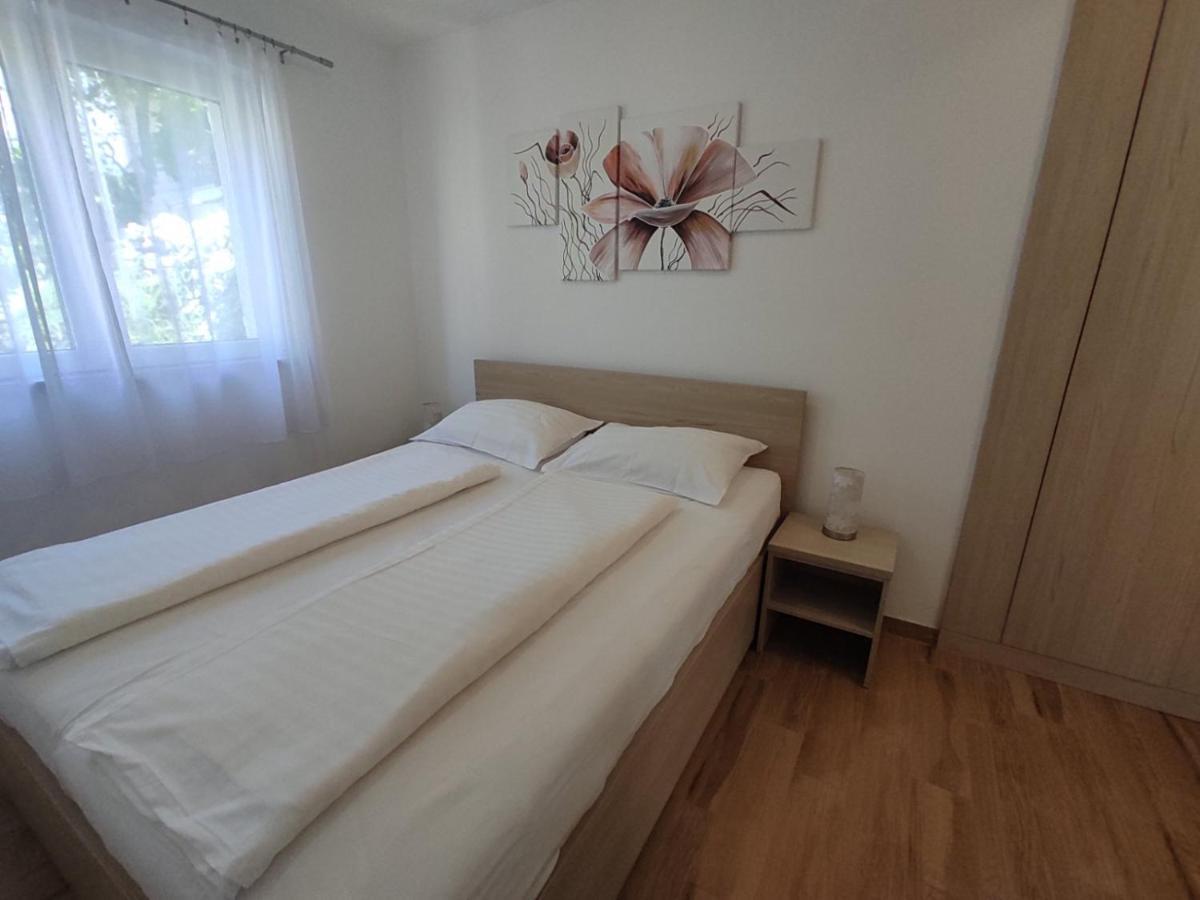 Iris Apartment Mlini Luaran gambar
