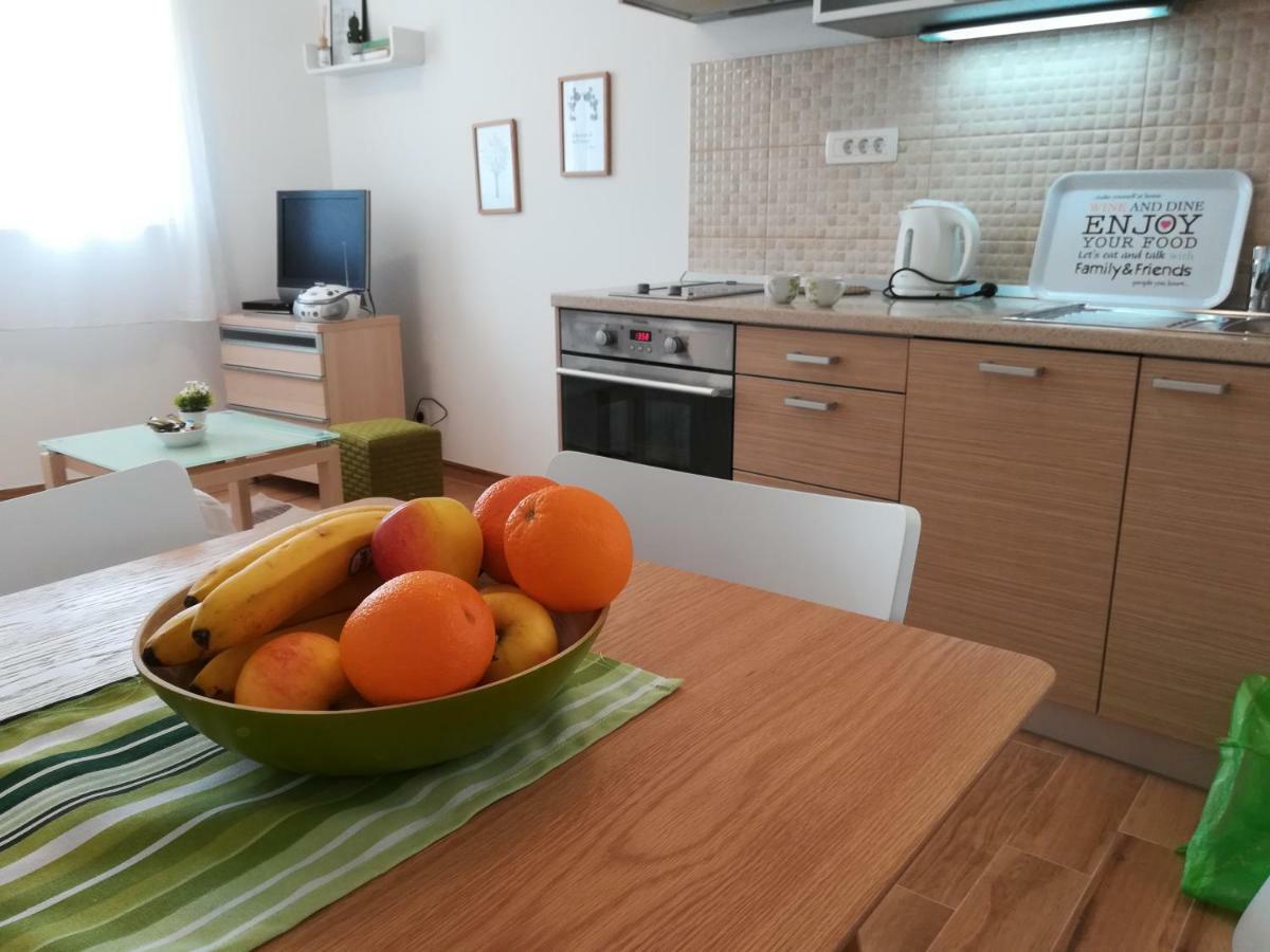 Iris Apartment Mlini Luaran gambar